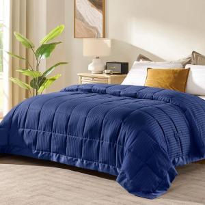 imagedownluxe Weighted Blanket King Size 18 lb Weighted Blanket with Glass Beads for All Season Machine Washable Heavy Blanket White 108 X 90 InchNavy